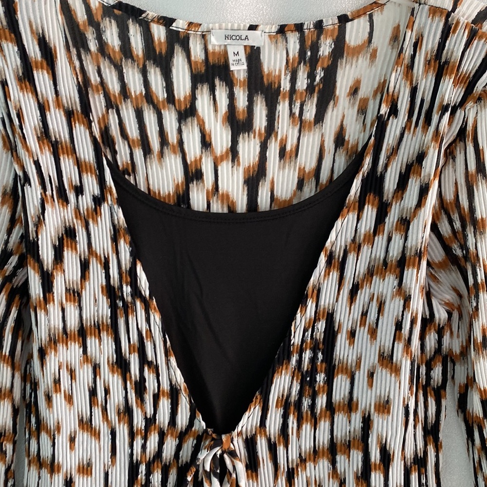 Blouse - Picture 2 of 5